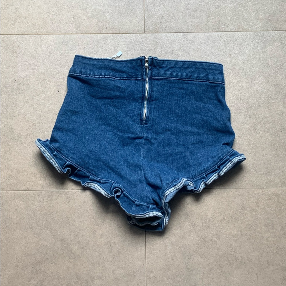 HighWaisted Zip Up Denim Ruffle Trim Women Shorts